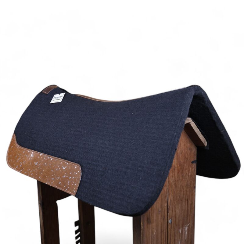 Acid Wash Leather Patch Felt Saddle Pad (SDM 114127) - Image 2